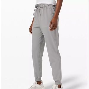 Black lululemon stretch jogger
